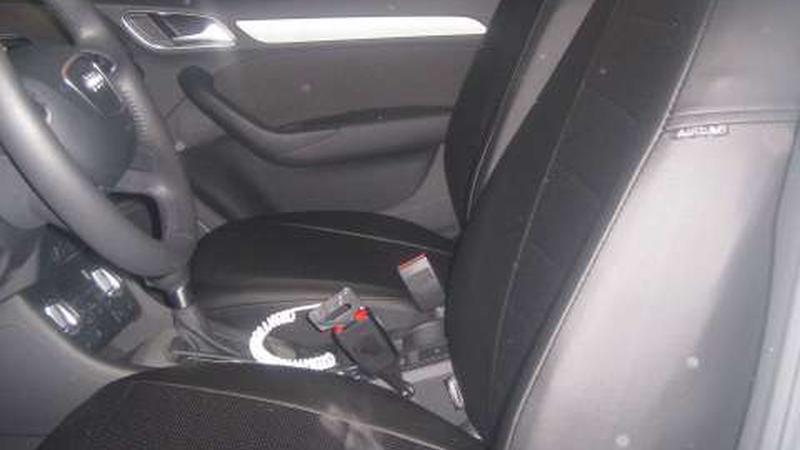 Авточехлы экокожа для Audi Q3 черный на передние сиденья